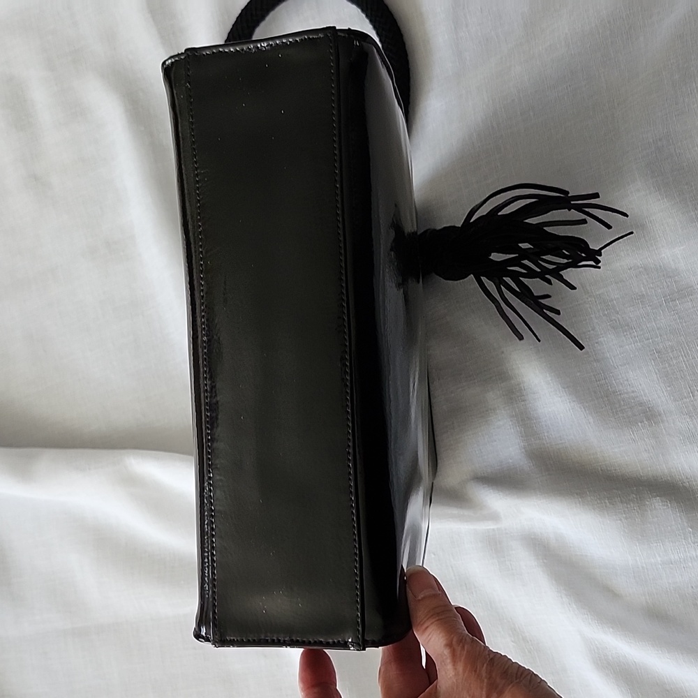 Sondra Roberts Vintage Black Patent Leather Shoulder Bag, $50 - Picture 9 of 14